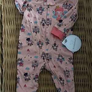 Koalababy 0-3 months, PRINCESS & PINK, full footy one piece pj’s. NWT